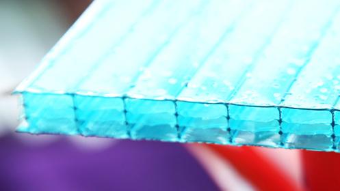 欣海陽(yáng)光板講解關(guān)于PC陽(yáng)光板、耐力板的質(zhì)保年限全面解析