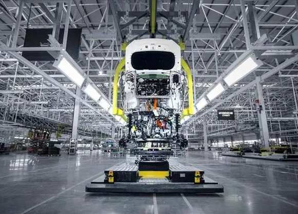 中國(guó)汽車產(chǎn)業(yè)出海，哪些短板待補(bǔ)齊？